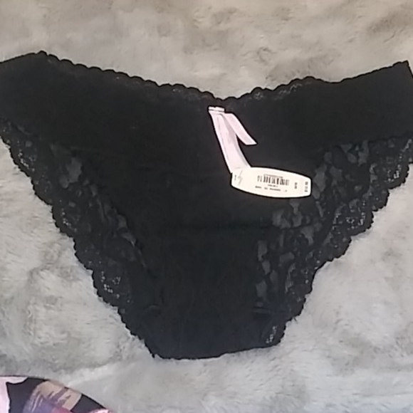 Panties - Picture 5 of 6